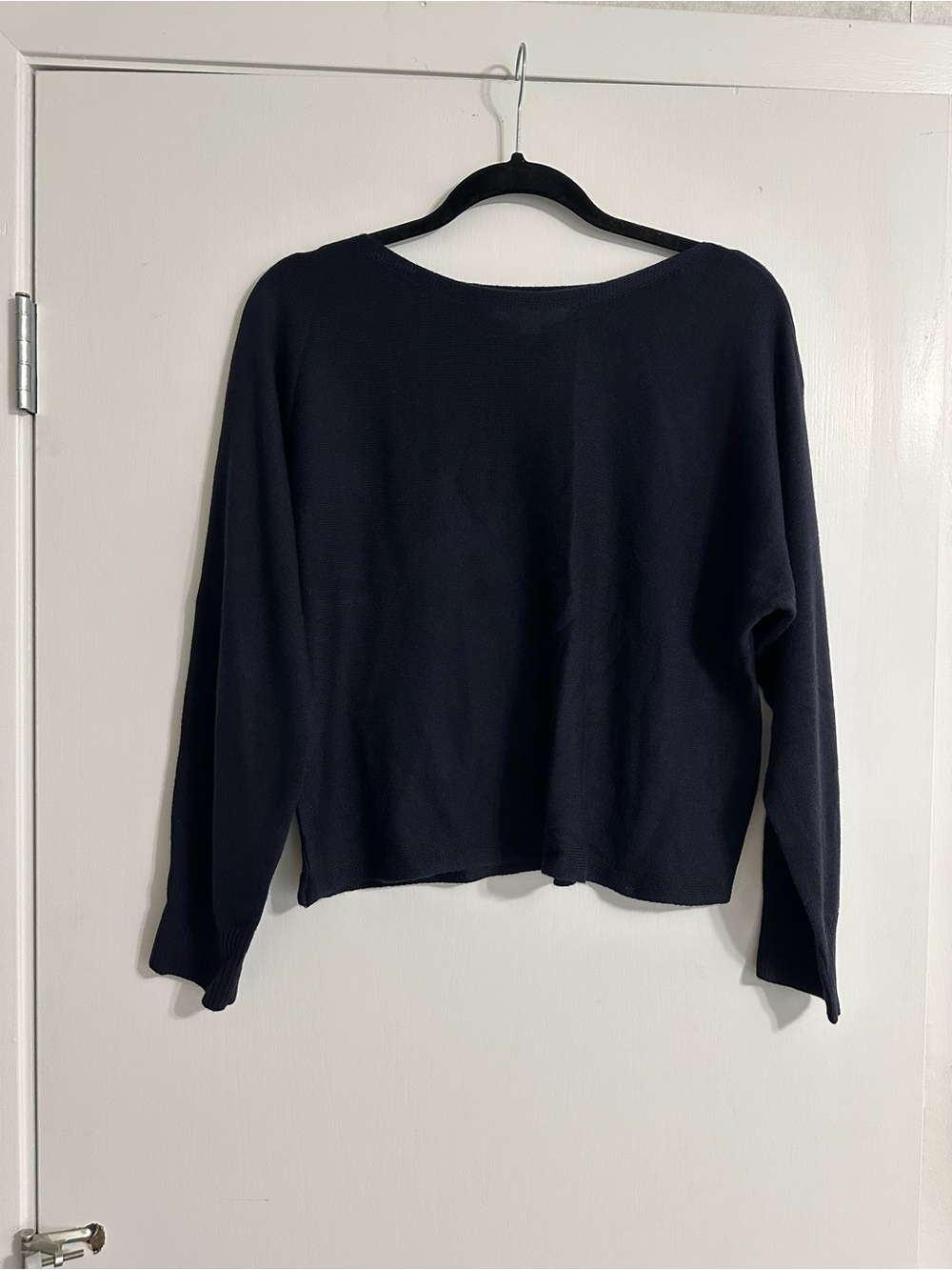 Women's Navy Long-Sleeve Knit Pullover